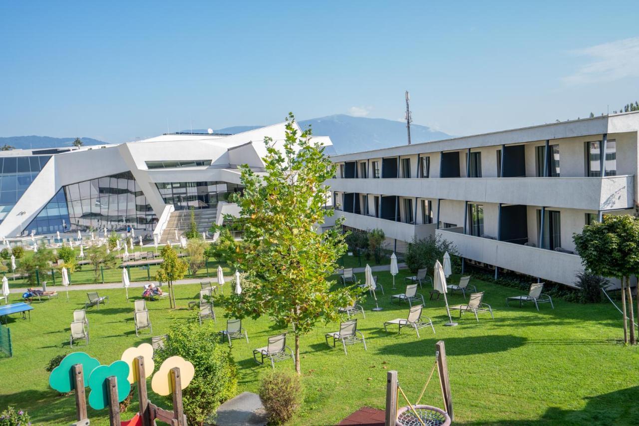 Appartementhaus Karawankenhof Villach Exterior photo